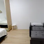 Lägenhet Deluxe One Bedroom Near Durrës