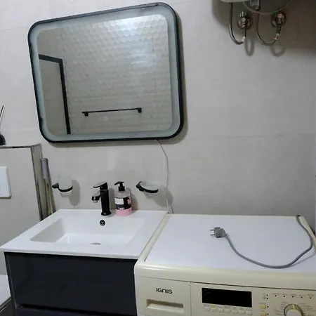 Family One Bedroom Near