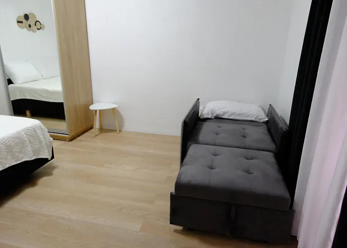Apartament Deluxe One Bedroom Near *