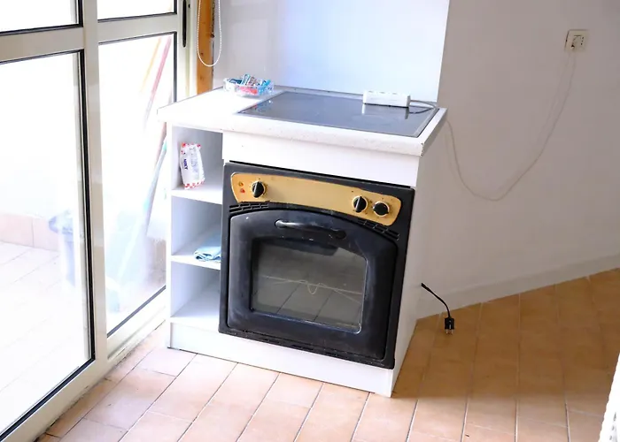 Deluxe One Bedroom Near